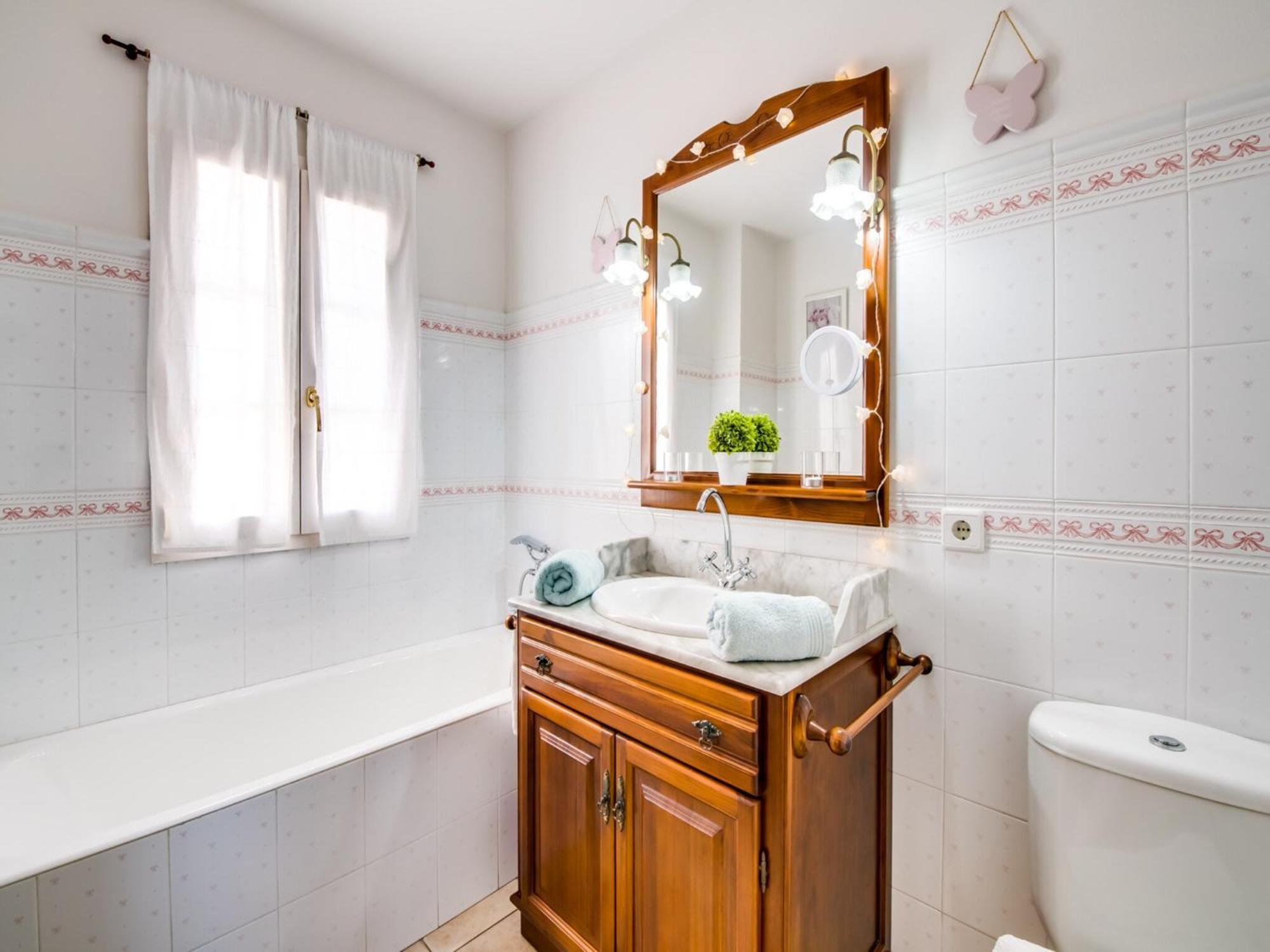 Ferienhaus Elegant With Private Pool *