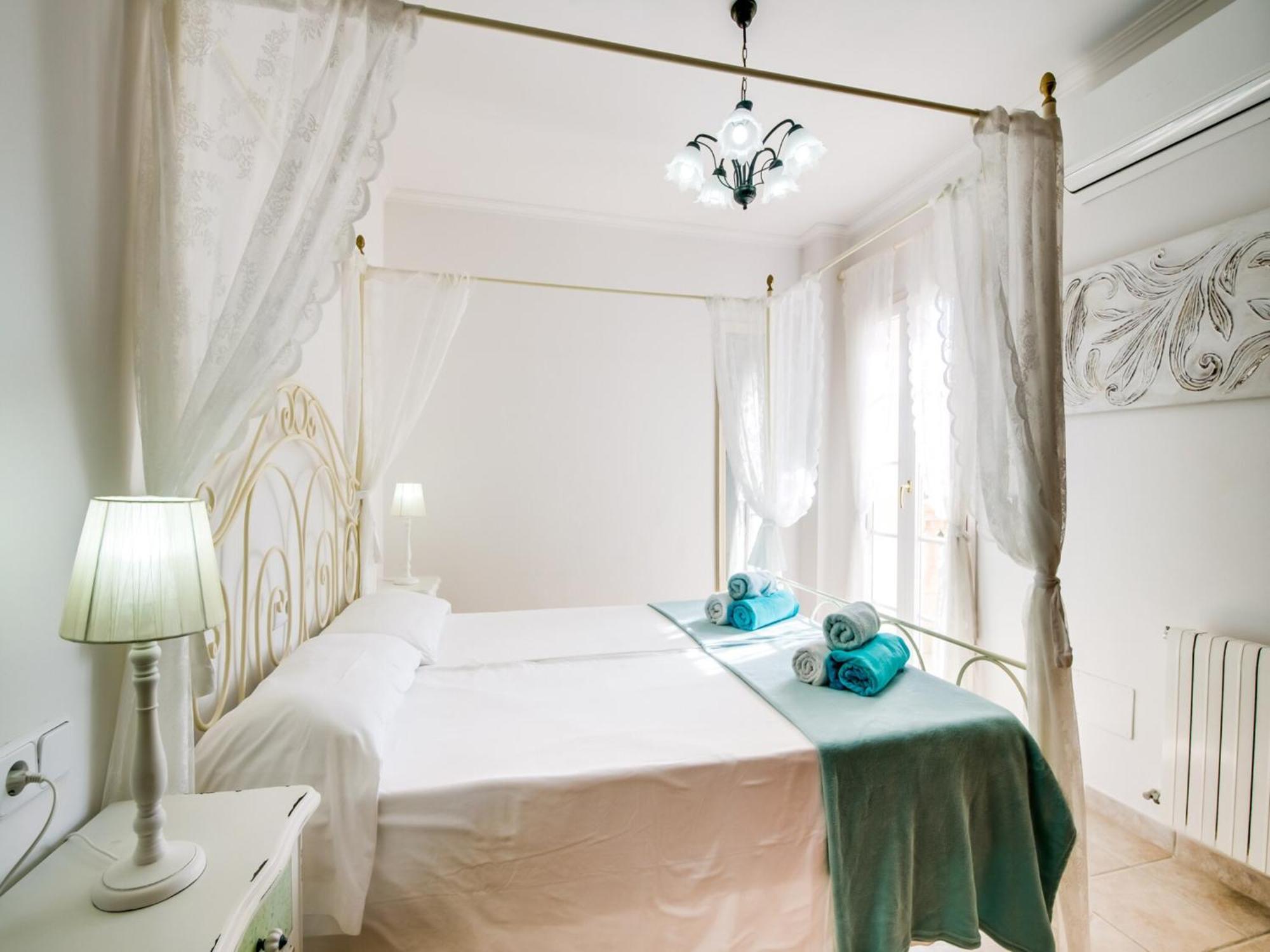 Ferienhaus Elegant With Private Pool